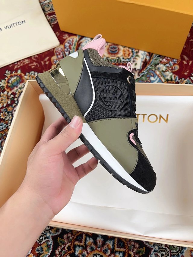 LV Louis Vuitton Run Away Sneakers: seller detail photo 10