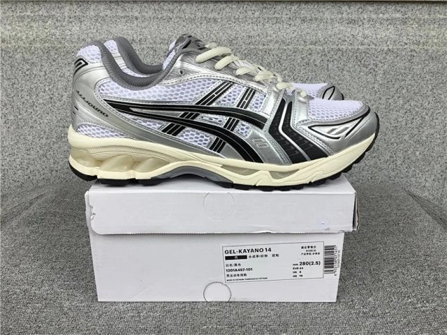 Asics Sneakers: seller detail photo 10