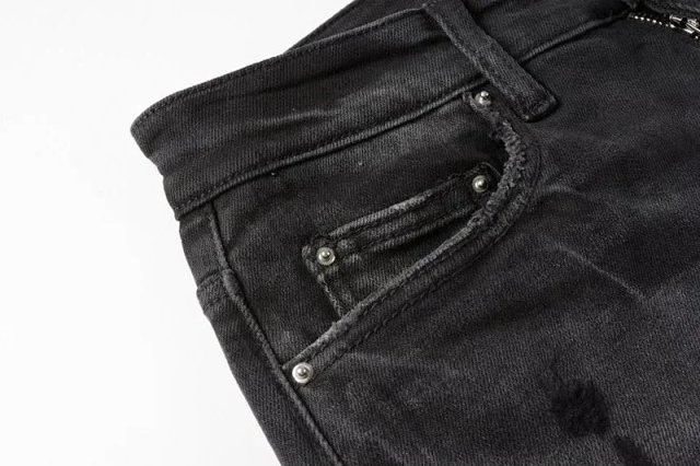 AMIRI Jeans: seller detail photo 5