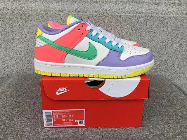 Nike Dunk Shoes: seller detail photo 1
