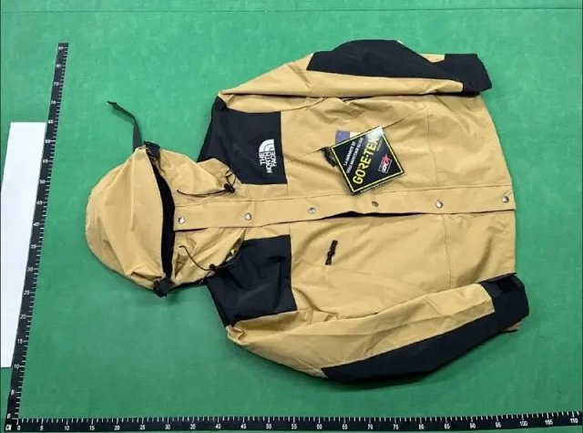 The North Face Jacket: seller detail photo 4
