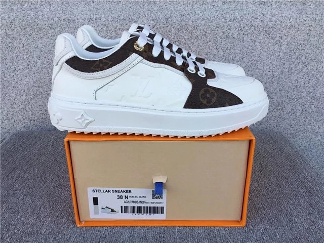 LV Louis Vuitton Shoes: seller detail photo 13