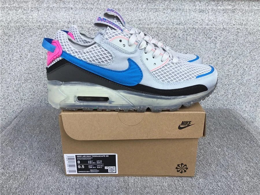 Nike Air Max 90 Sneakers