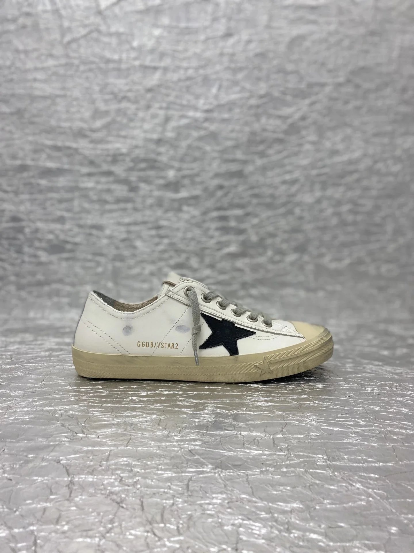 Golden Goose Shoes