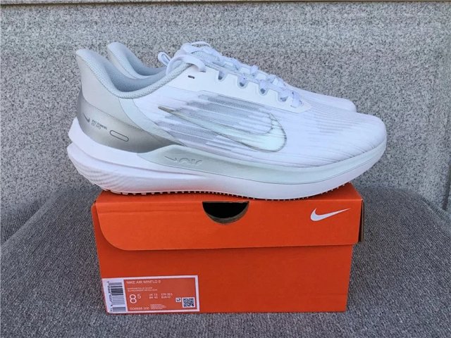 Nike Quest 4 Sneakers: seller detail photo 4