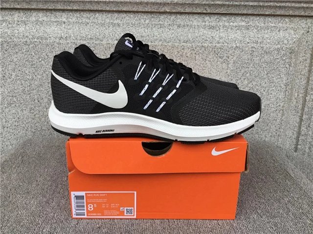 Nike Quest 4 Sneakers: seller detail photo 2
