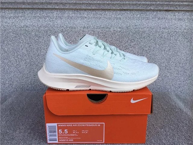 Nike Zoom Pegasus Turbo Sneakers: seller detail photo 10