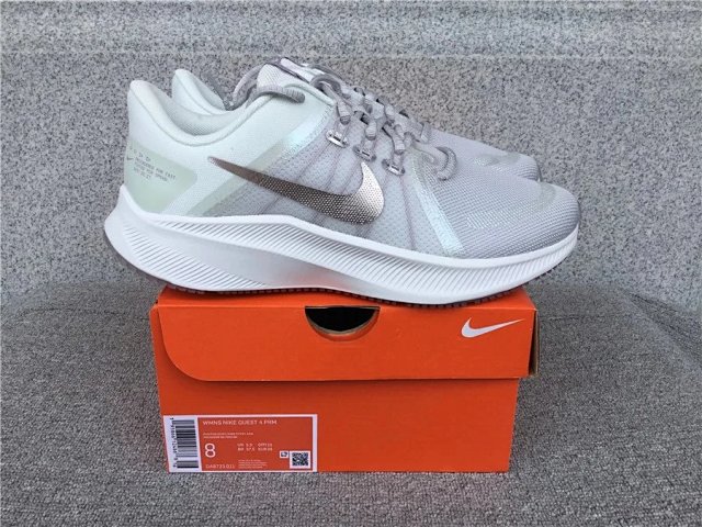 Nike Quest 4 Sneakers: seller detail photo 1