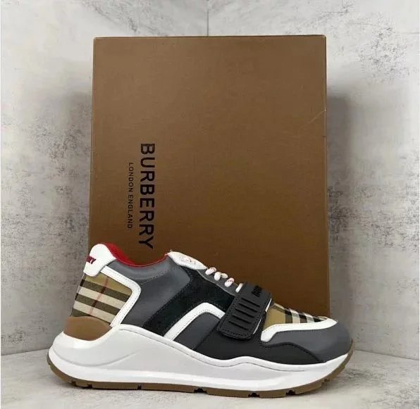 Burberry Shoes: seller detail photo 6