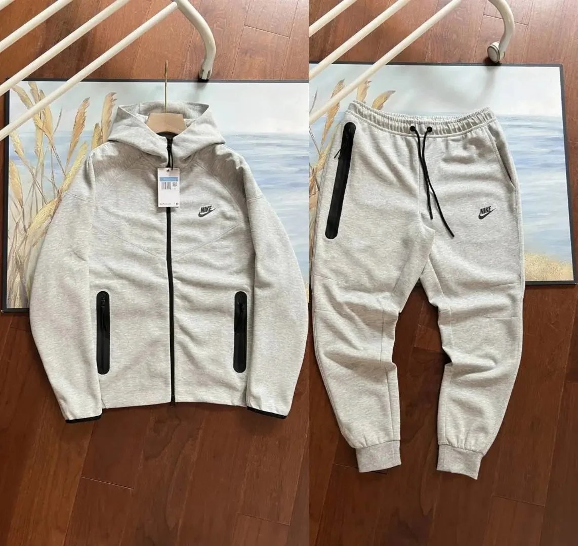 Nike Tech Pack Suit