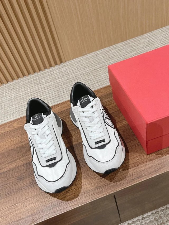 Valentino Shoes: seller detail photo 2