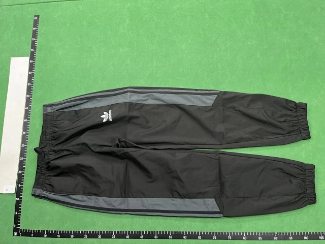 Adidas Sports Suit: seller detail photo 4