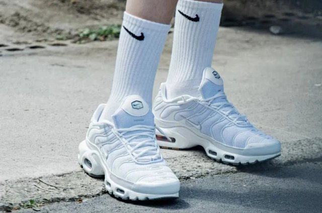 Nike Air Max Plus TN Sneakers: seller detail photo 2
