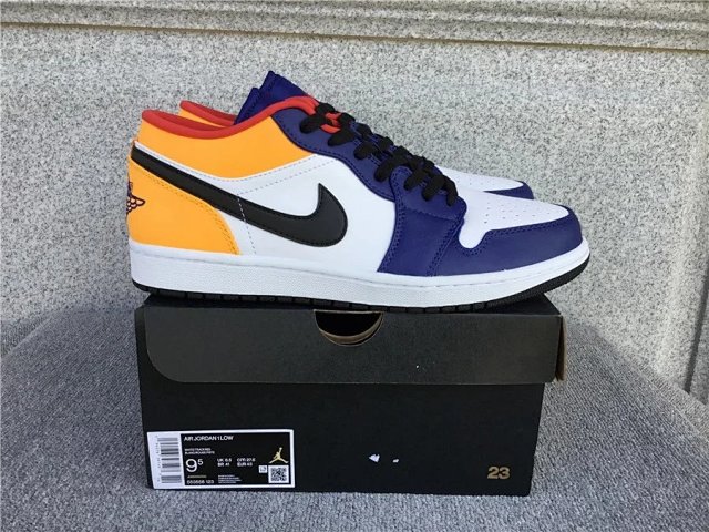 Air Jordan 1 AJ1 Sneakers: seller detail photo 7