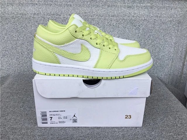 Air Jordan 1 AJ1 Sneakers: seller detail photo 12
