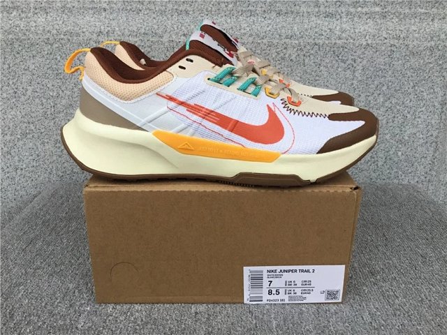 Nike Zoom Vomero 5 Sneakers: seller detail photo 6
