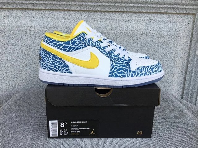 Air Jordan 1 AJ1 Sneakers: seller detail photo 1