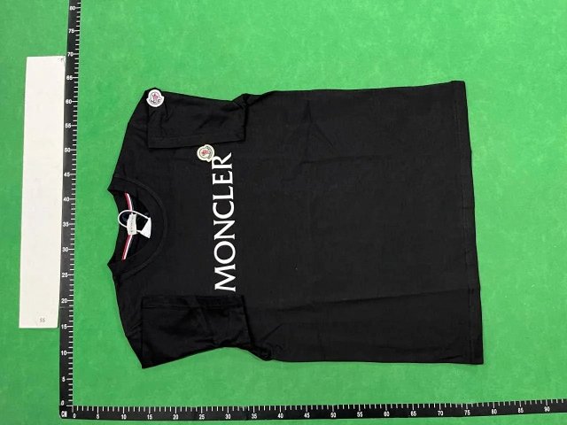 Moncler T-shirt TEE: seller detail photo 5