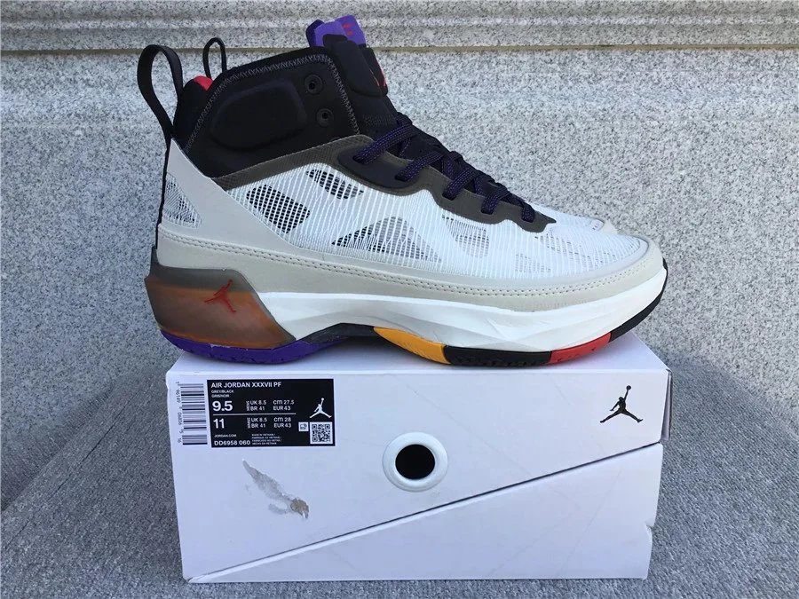 Air Jordan 37 Sneakers