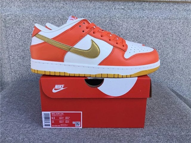 Nike Dunk Sneakers: seller detail photo 9