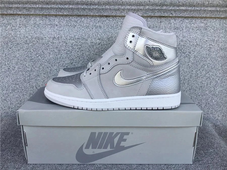 Air Jordan 1 AJ1 Sneakers | 15 colorways