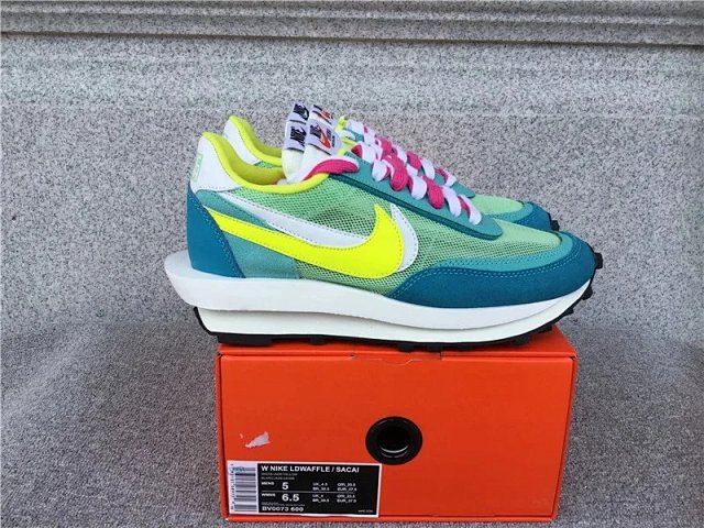 Nike LDWaffle Shoes: seller detail photo 5