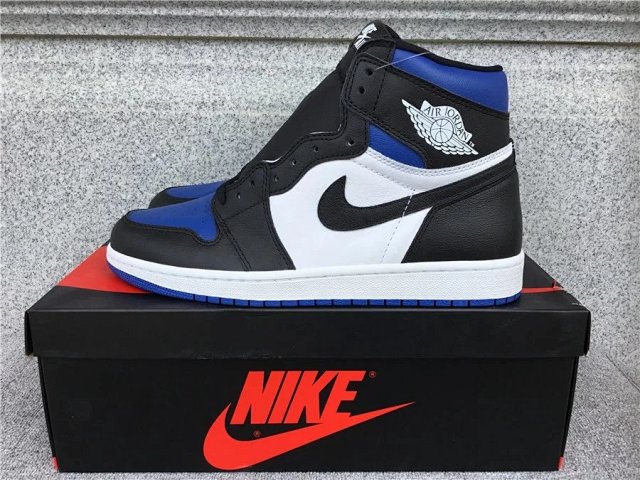 Air Jordan 1 AJ1 Sneakers: seller detail photo 4