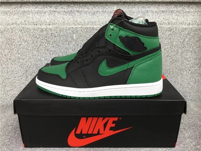 Air Jordan 1 AJ1 Sneakers: seller detail photo 11