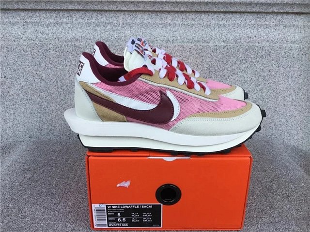Nike LDWaffle Shoes: seller detail photo 6