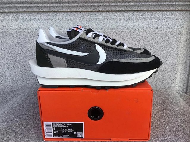 Nike LDWaffle Shoes: seller detail photo 12