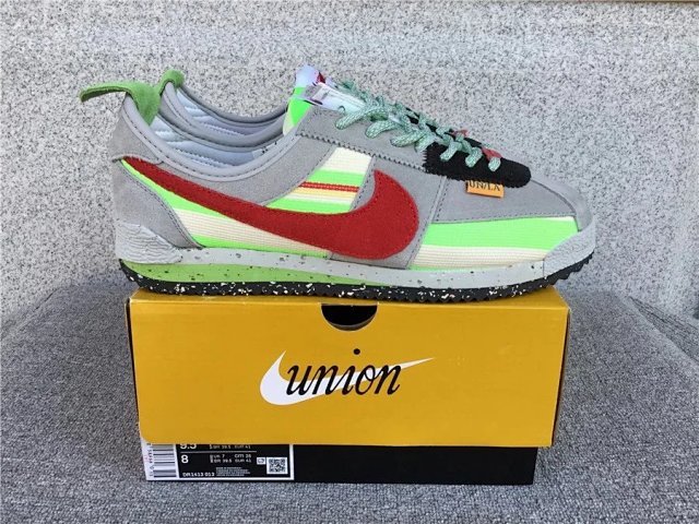 Nike Classic Cortez Shoes: seller detail photo 12