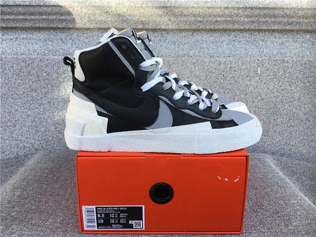 Nike LDWaffle Shoes: seller detail photo 7