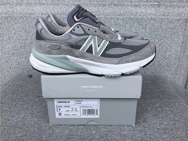 New Balance 990 Sneakers: seller detail photo 1