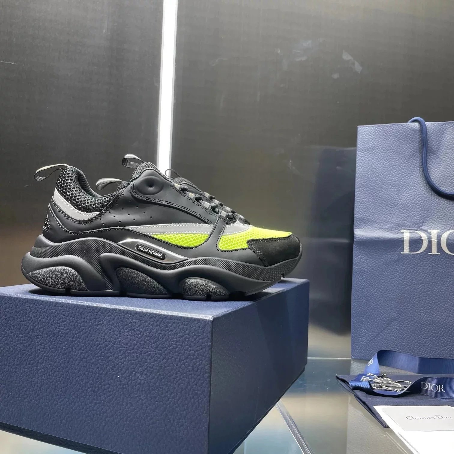 Dior B22 Shoes — Buty