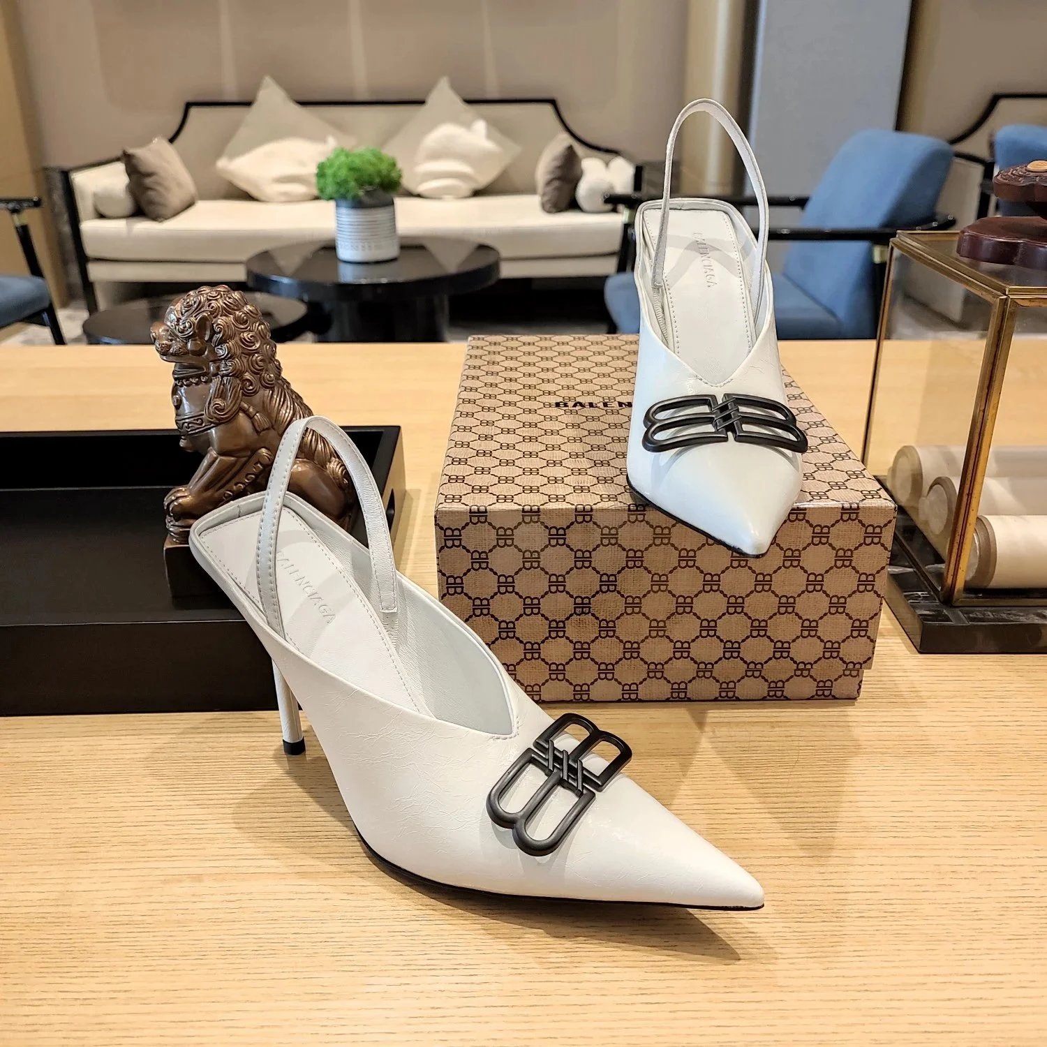 Balenciaga High heel