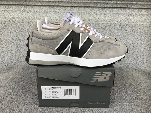New Balance 327 Sneakers: seller detail photo 6