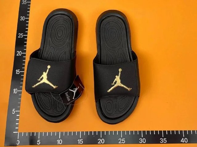 Jordan Slides: seller detail photo 3