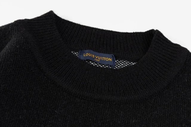 LV Louis Vuitton Sweater: seller detail photo 5