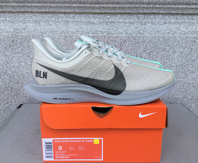 Nike Zoom Pegasus Sneakers