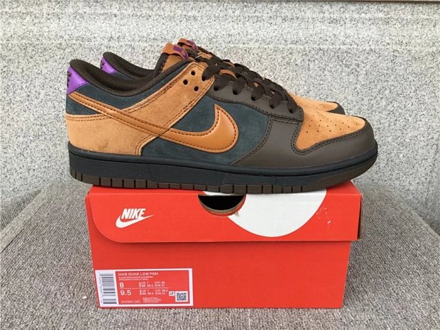 Nike Dunk Sneakers: seller detail photo 2
