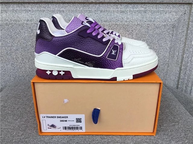 LV Louis Vuitton Trainer Shoes: seller detail photo 12