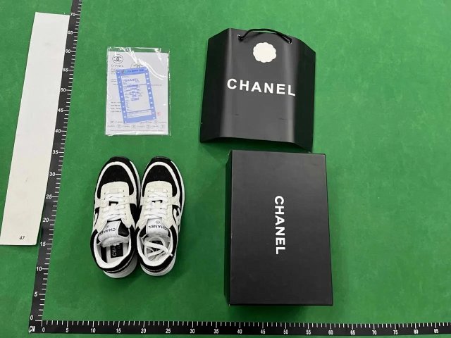 Chanel Sneakers: seller detail photo 5