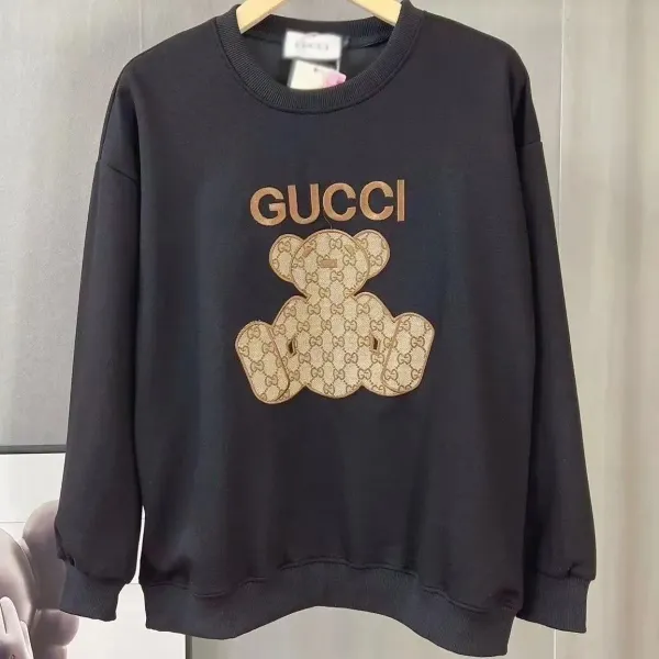Gucci Bear Appliqué Logo Sweatshirt Black - 1