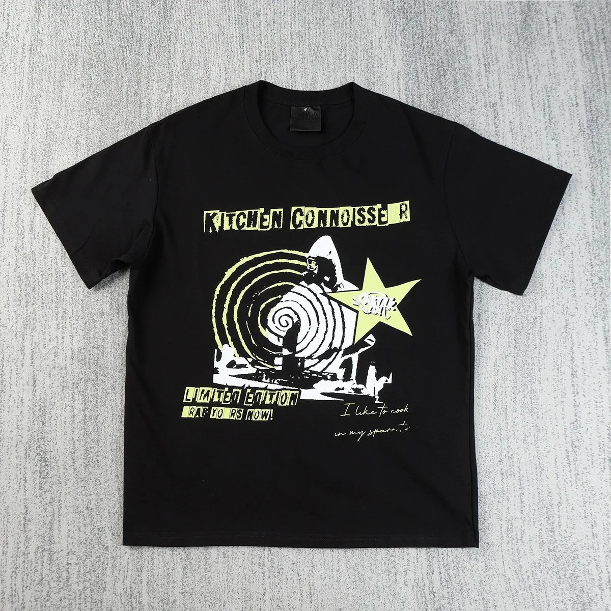 Syna World T-shirt TEE