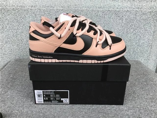 Nike Dunk Shoes: seller detail photo 2