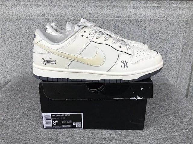 Nike Dunk Shoes: seller detail photo 8