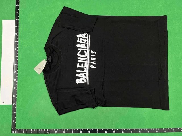 Balenciaga T-shirt TEE: seller detail photo 3