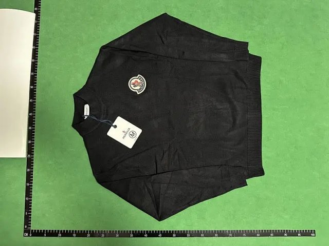 Moncler Sweater: seller detail photo 2