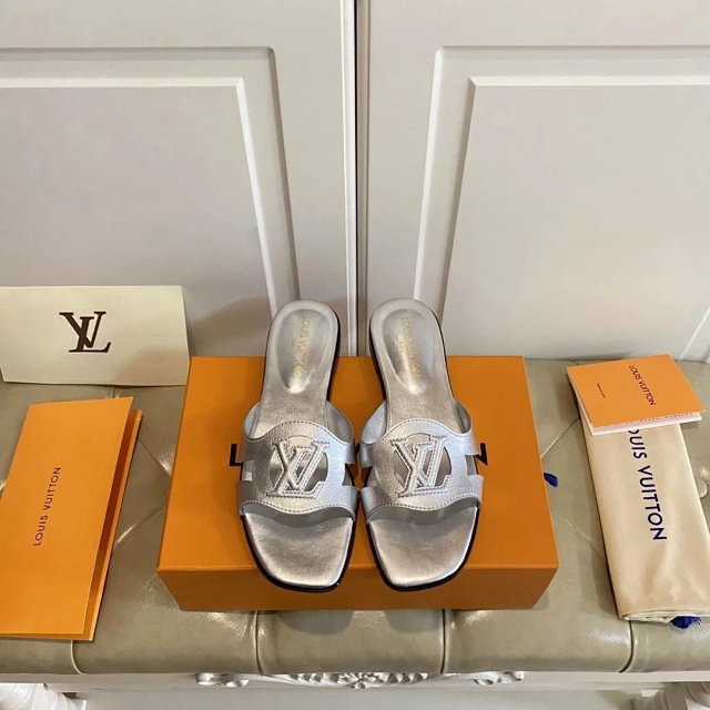 LV Louis Vuitton Slides: seller detail photo 9