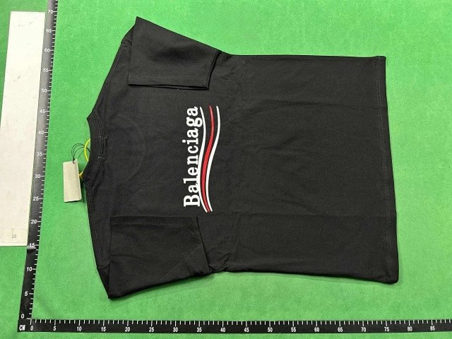 Balenciaga T-shirt TEE: seller detail photo 5